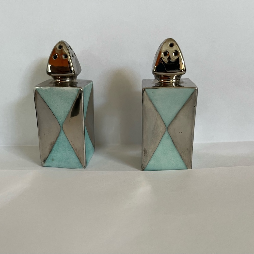 Geometric Silver and Blue Salt and Pepper Shakers